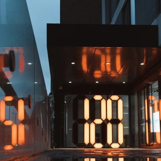 LED 풀 컬러 디스플레이 스크린을 구입할 곳은 가장 비용 효율적입니까?